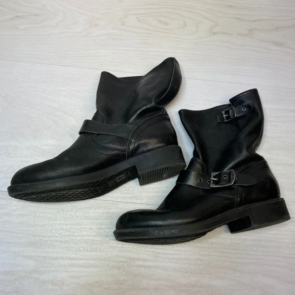 Frye Boys Size 3.5 Engineer Boots Moto Buckle Black Leather Mid Calf 3487501-BLK